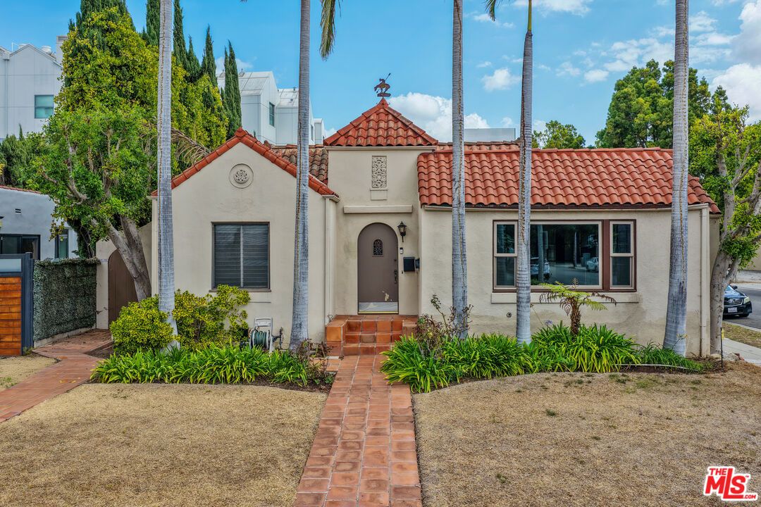 Attached, Backyard, Exterior, Facade, Spanish Mediterranean