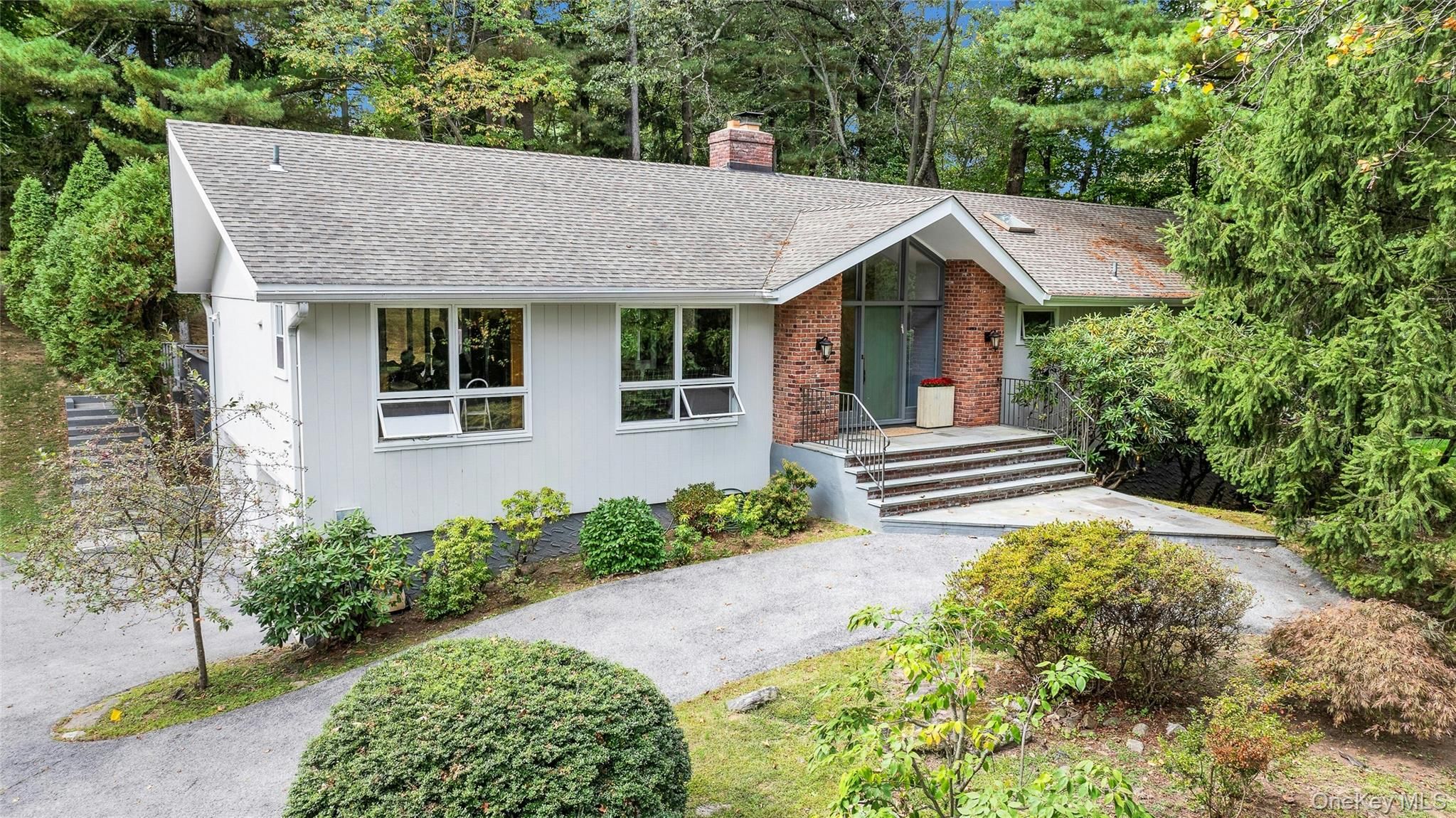 Exterior, Facade, Brick Facade, Cape Cod