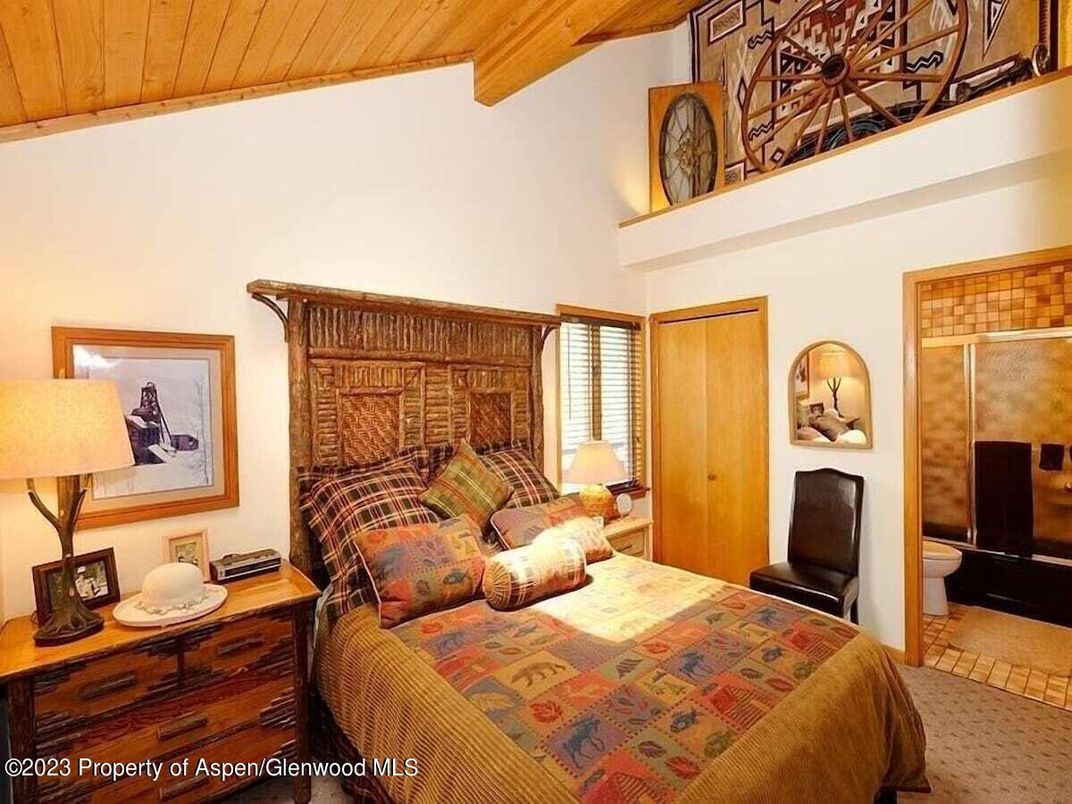 Bedroom, Interior, Wooden Beams, Wooden Ceilings