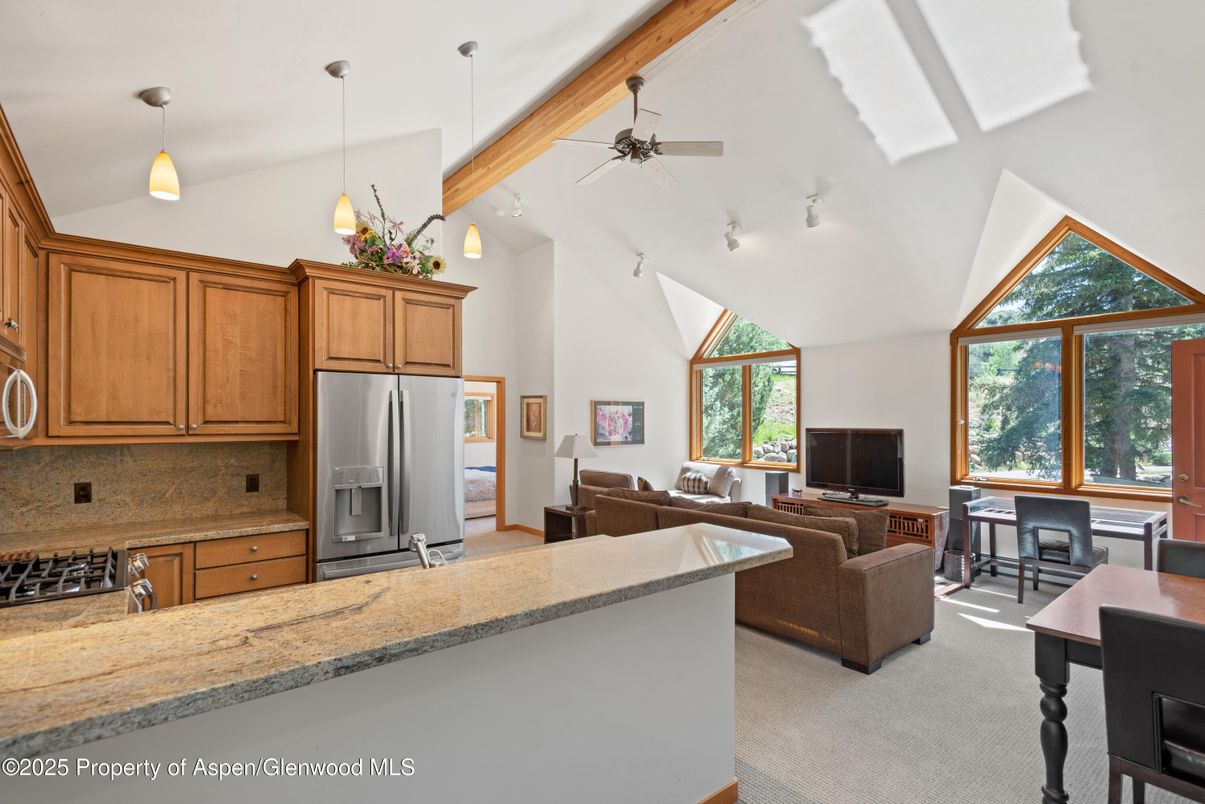 Dining room, Interior, Kitchen, Living room, Pendant Lights, Recessed Lighting