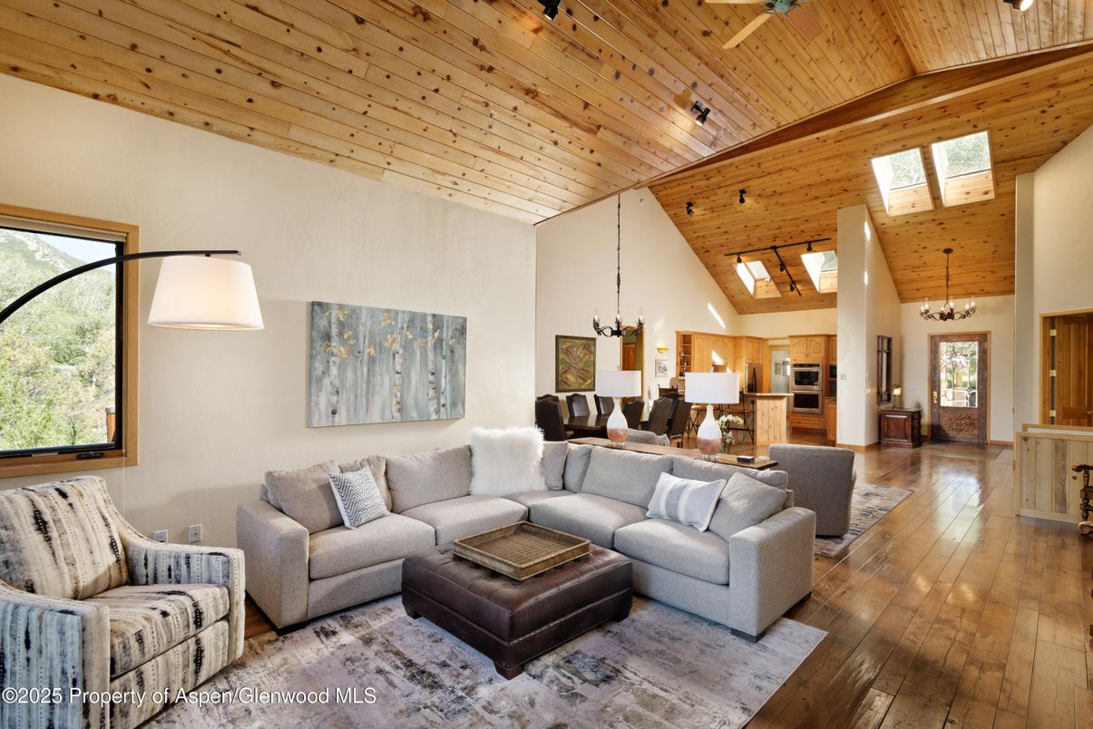 Interior, Kitchen, Living room, Pendant Lights, Wooden Ceilings, Wood Texture Flooring