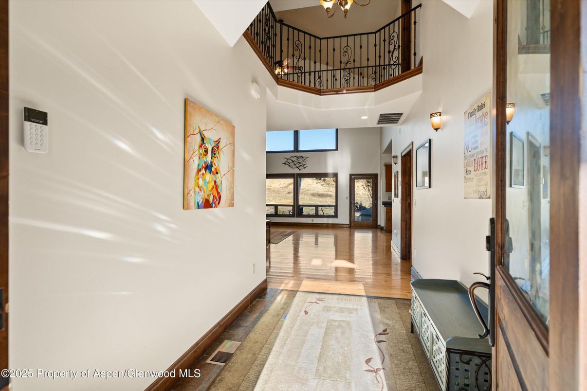 Chandelier, Interior, Recessed Lighting, Wood Texture Flooring