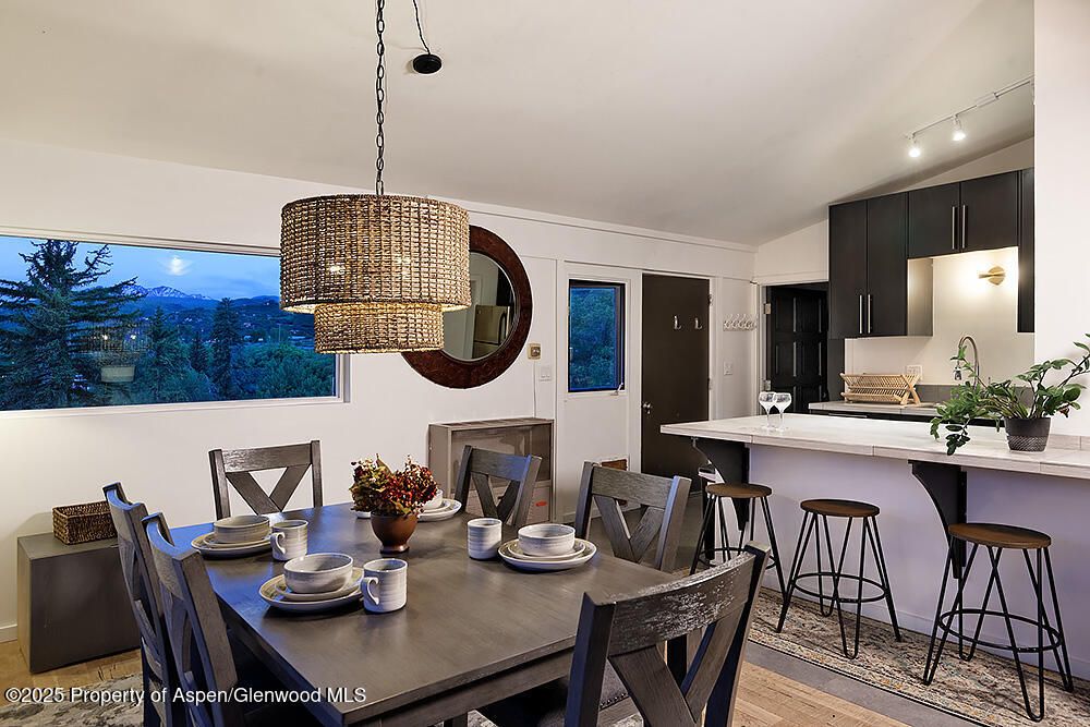 Chandelier, Dining room, Interior, Kitchen, Pendant Lights, Wood Texture Flooring