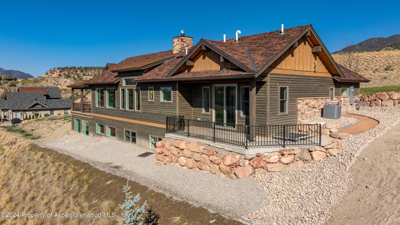 Backyard, Exterior, Facade, Log Home