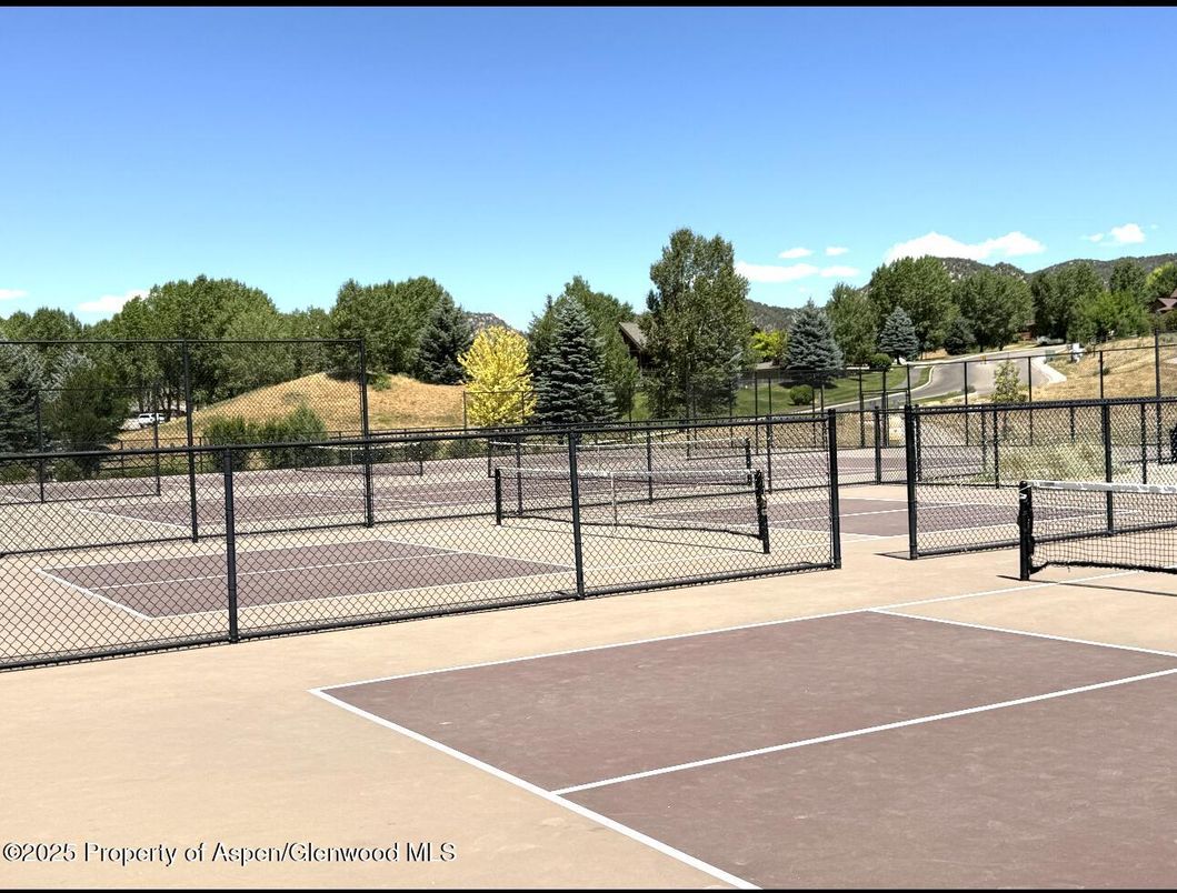 Exterior, Tennis Courts