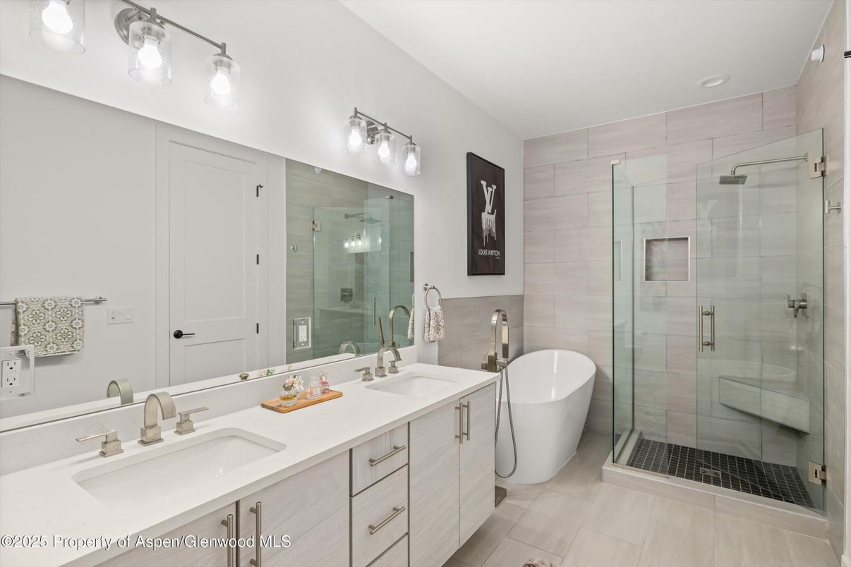 Bathroom, Dual Sink Vanities, Free Standing Baths, Glass Shower, Interior, Recessed Lighting