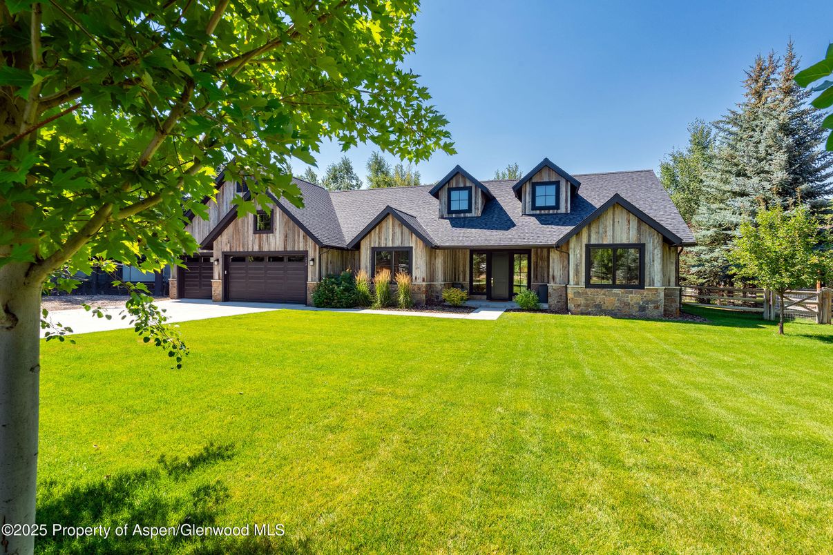 Attached, Backyard, Exterior, Facade, Farmhouse