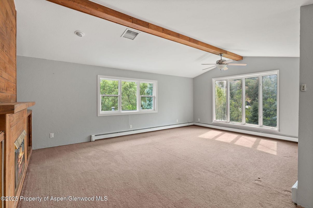 Empty room, Fireplace, Interior, Wooden Beams