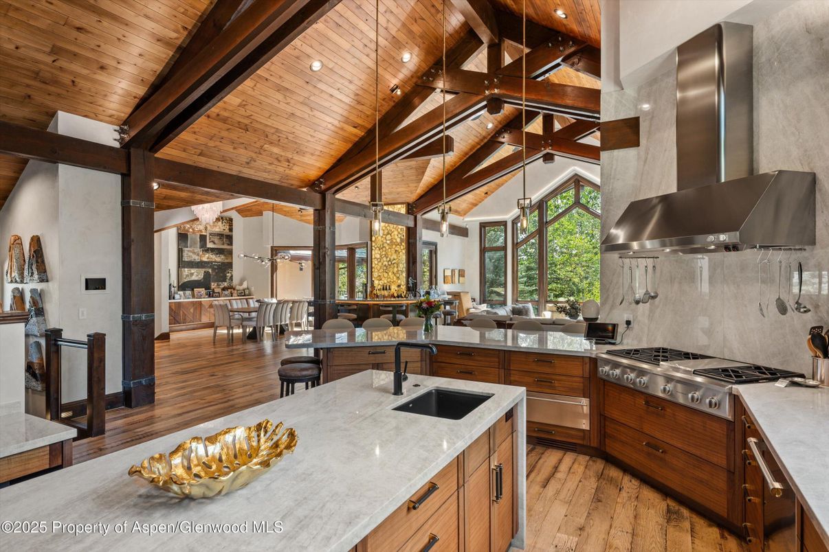 Dining room, Interior, Kitchen, Pendant Lights, Recessed Lighting, Stainless Steel Appliances, Wooden Beams, Wooden Ceilings, Wood Texture Flooring