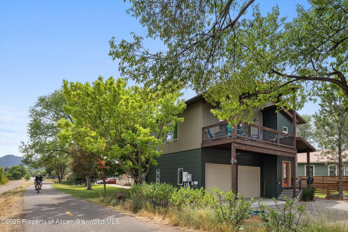 Attached, Backyard, Exterior, Facade, None