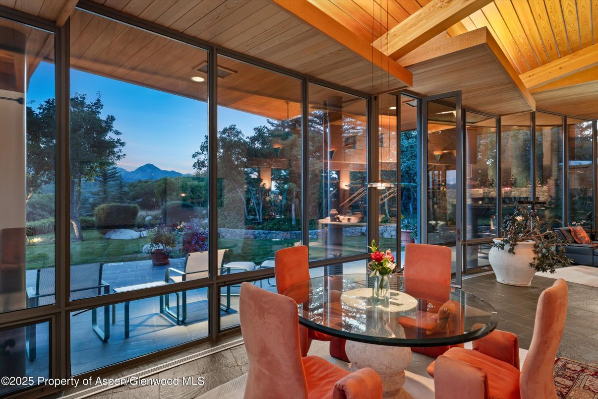 Dining room, Interior, Sun Room, Wooden Ceilings