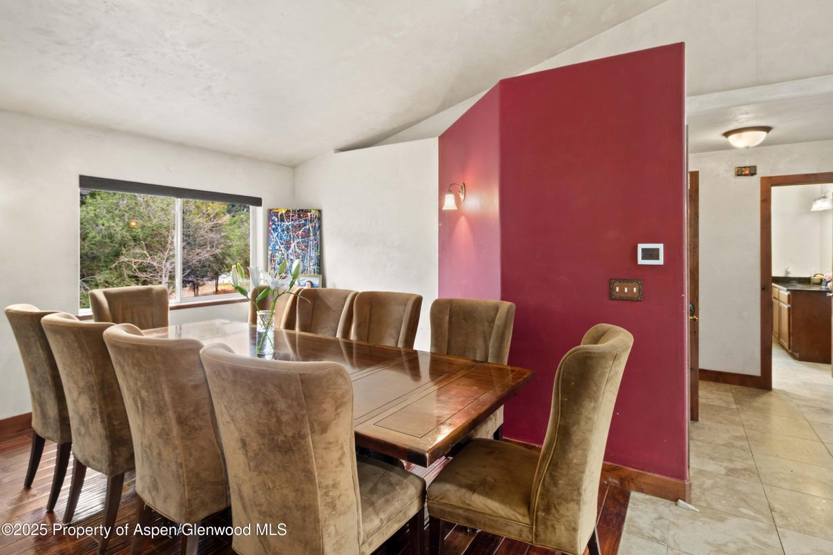 Dining room, Interior