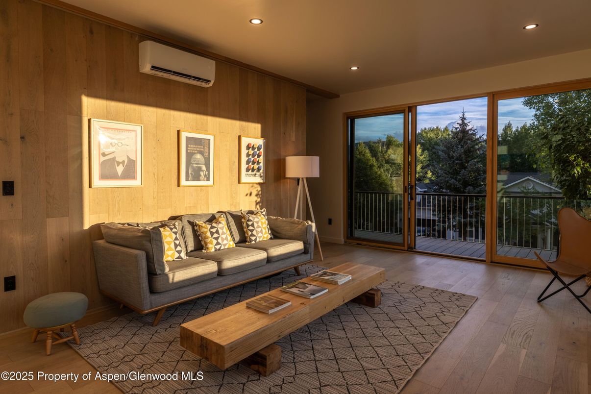 Interior, Living room, Recessed Lighting, Wood Texture Flooring, Wooden Walls