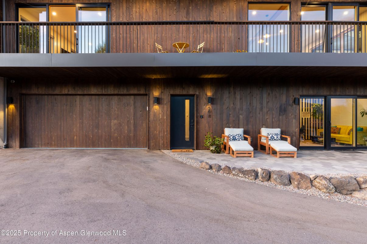 Exterior, Wooden Walls