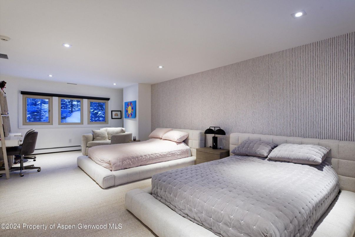 Bedroom, Home Office, Interior, Recessed Lighting