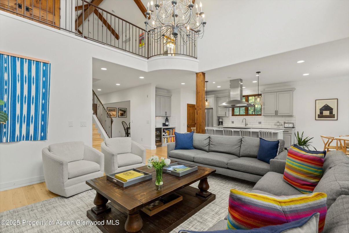 Chandelier, Interior, Kitchen, Living room, Recessed Lighting, Wood Texture Flooring