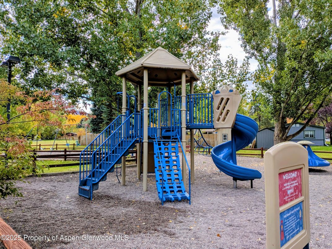 Backyard, Exterior, Playground