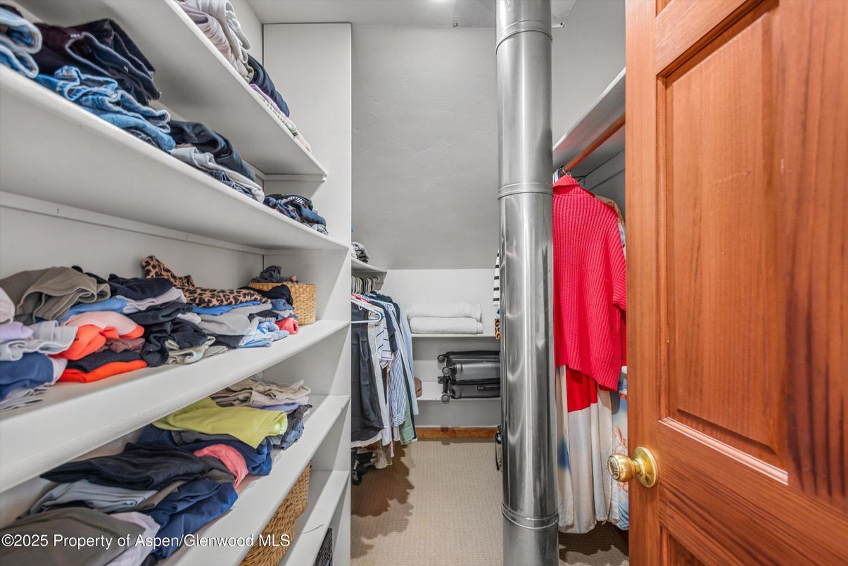 Interior, Walk-in Closets