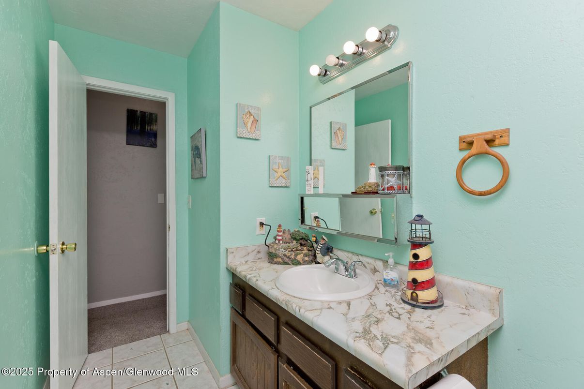 Bathroom, Interior