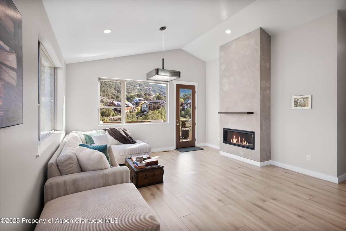 Fireplace, Interior, Living room, Pendant Lights, Recessed Lighting, Wood Texture Flooring