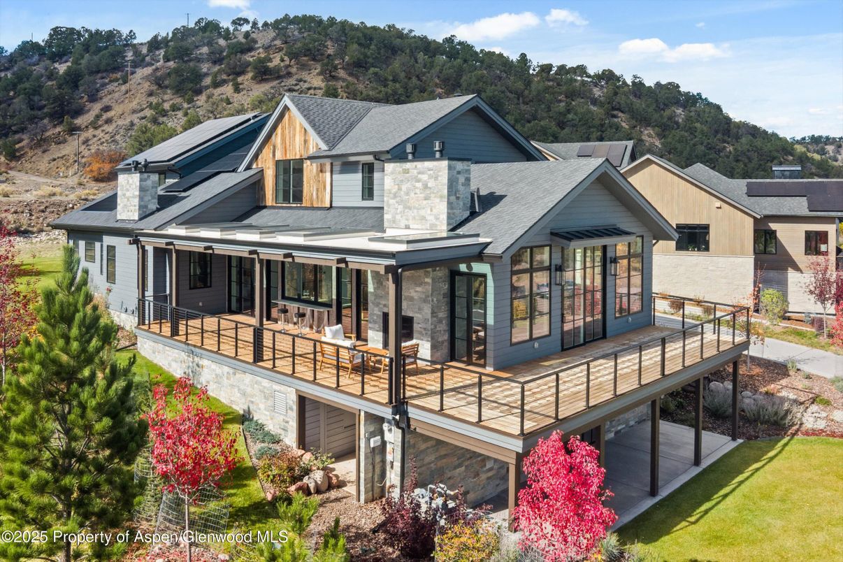 Exterior, Facade, Solar Panels, Farmhouse