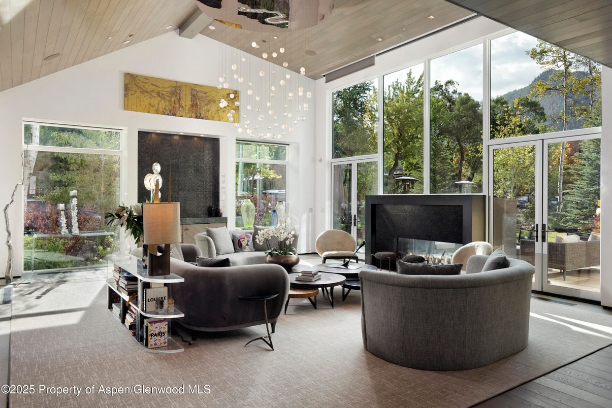 Interior, Living room, Recessed Lighting, Sun Room, Wooden Ceilings, Wood Texture Flooring