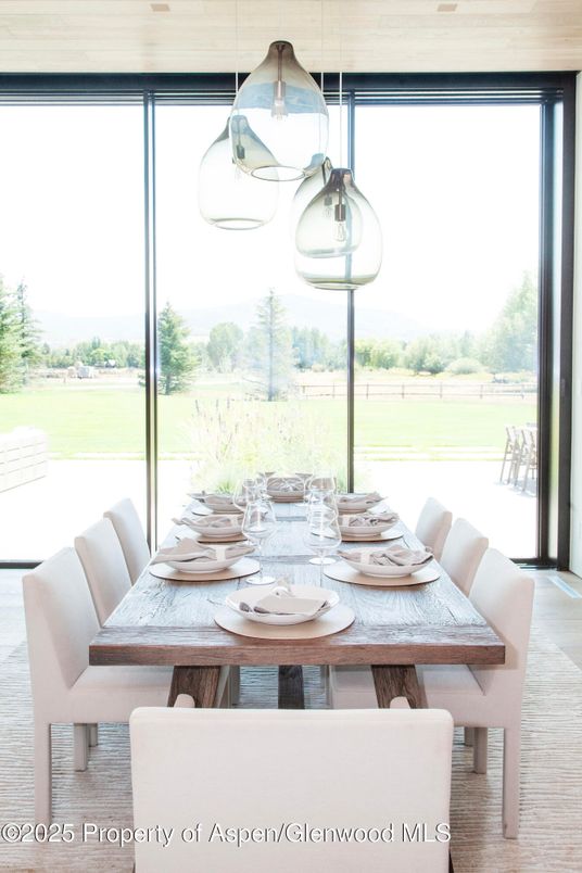 Dining room, Interior, Pendant Lights