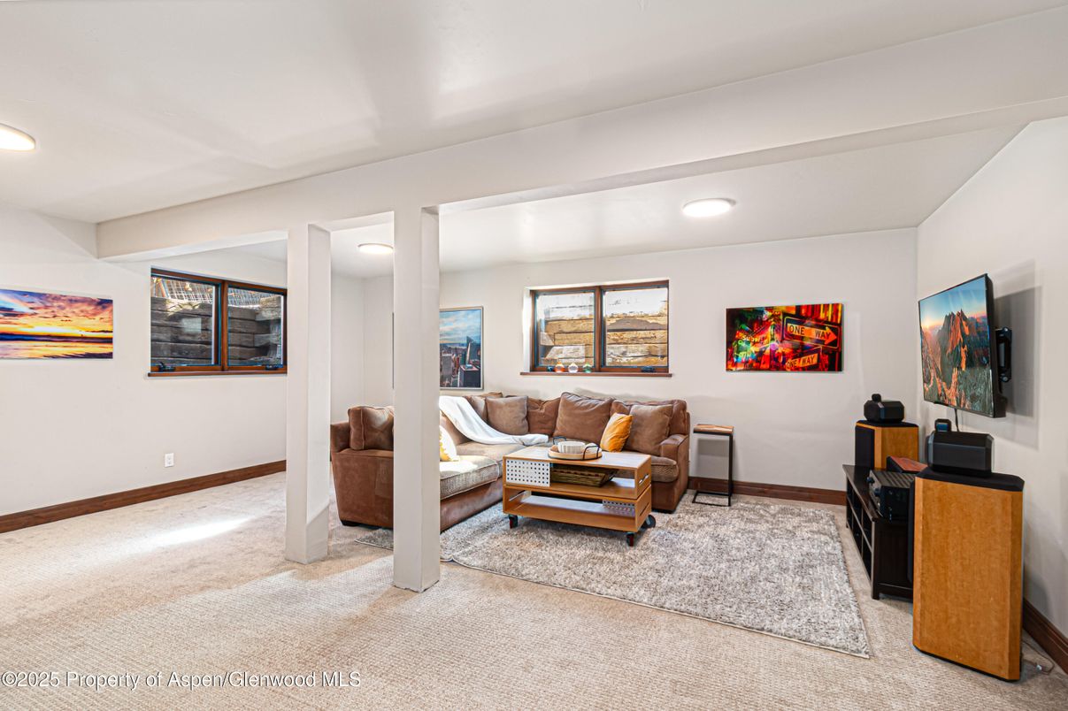 Interior, Living room, Recessed Lighting