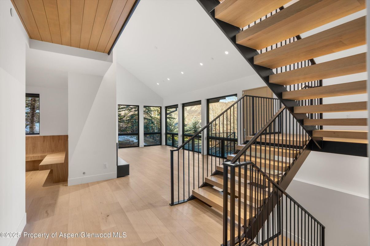 Interior, Recessed Lighting, Wooden Ceilings, Wood Texture Flooring