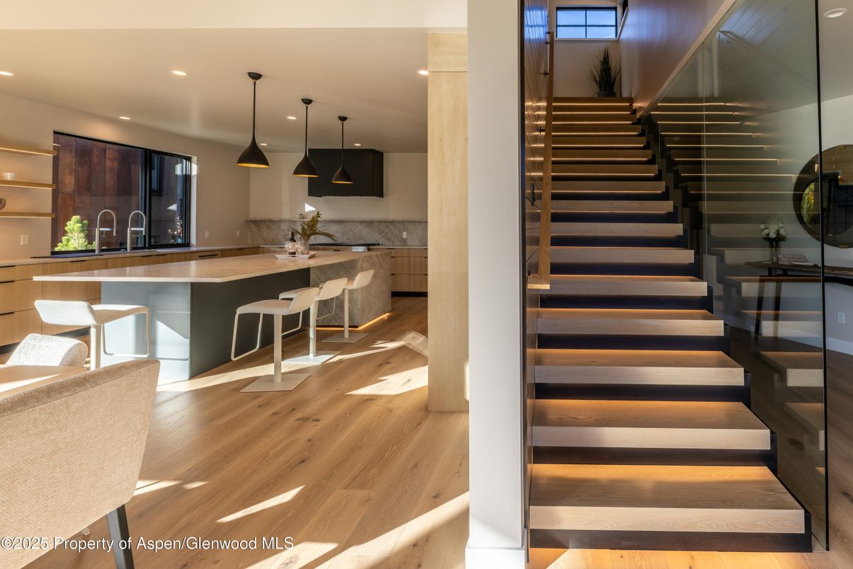 Interior, Kitchen, Pendant Lights, Recessed Lighting, Wood Texture Flooring