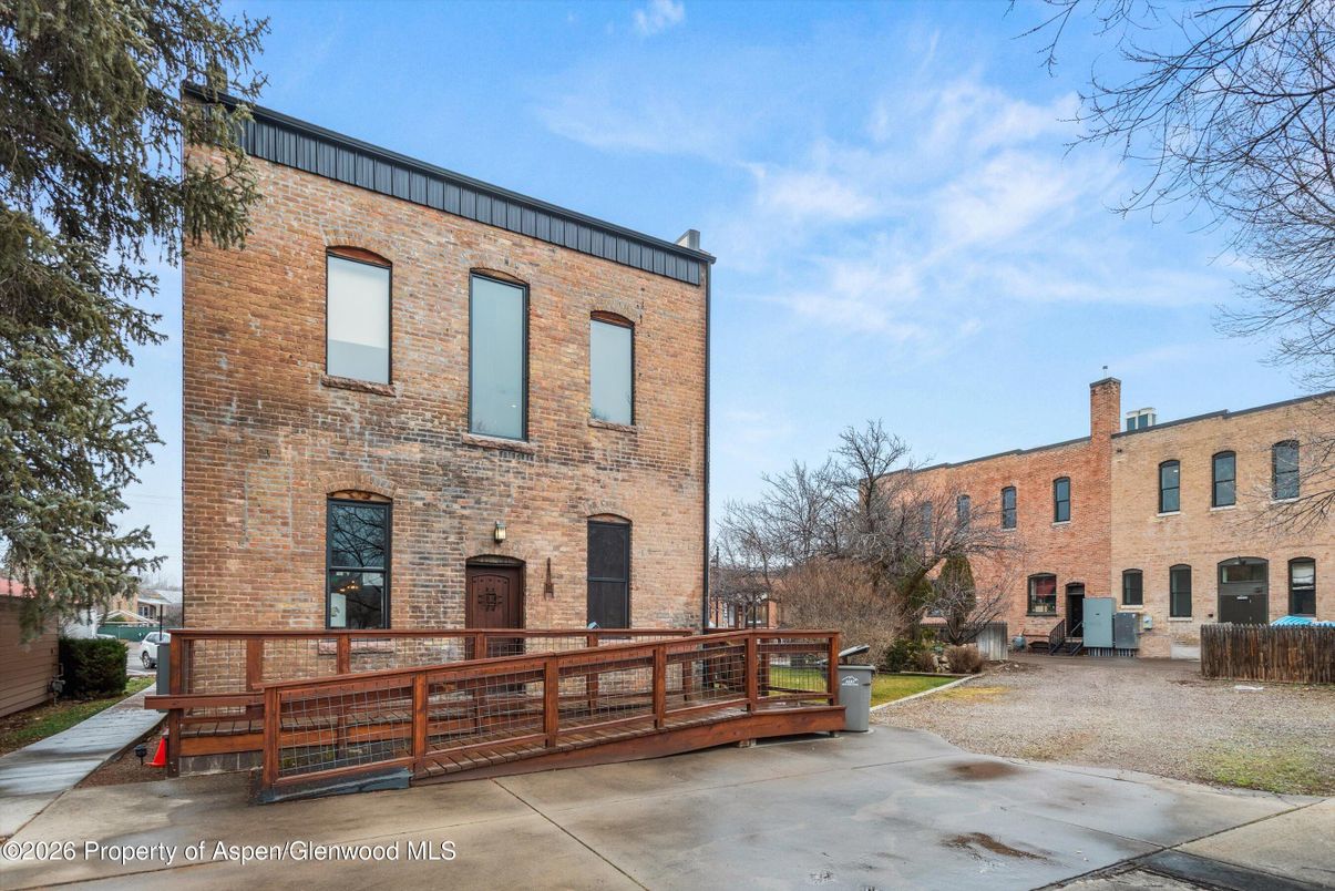 DE Listing image placeholder