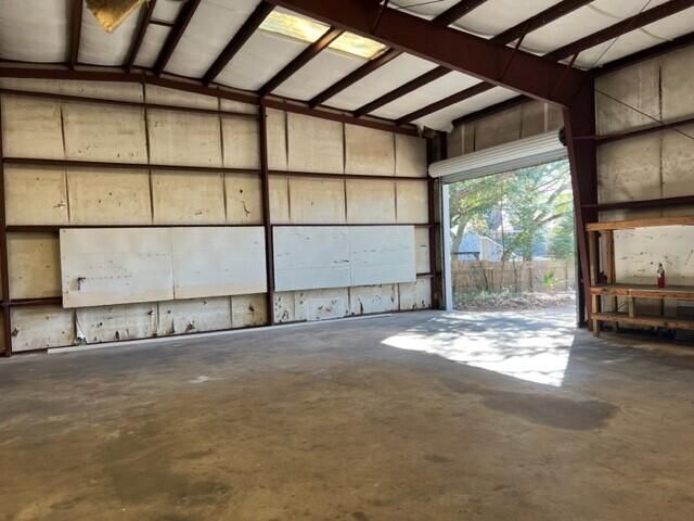 Garage, Interior