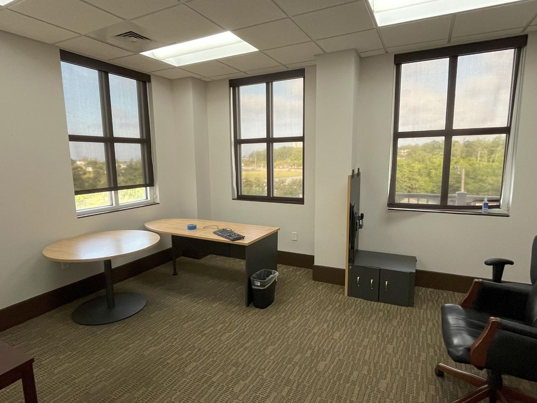 Game Room, Interior