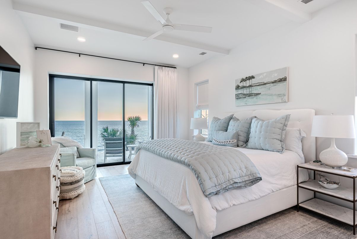 Bedroom, Interior, Recessed Lighting, Water, Wood Texture Flooring