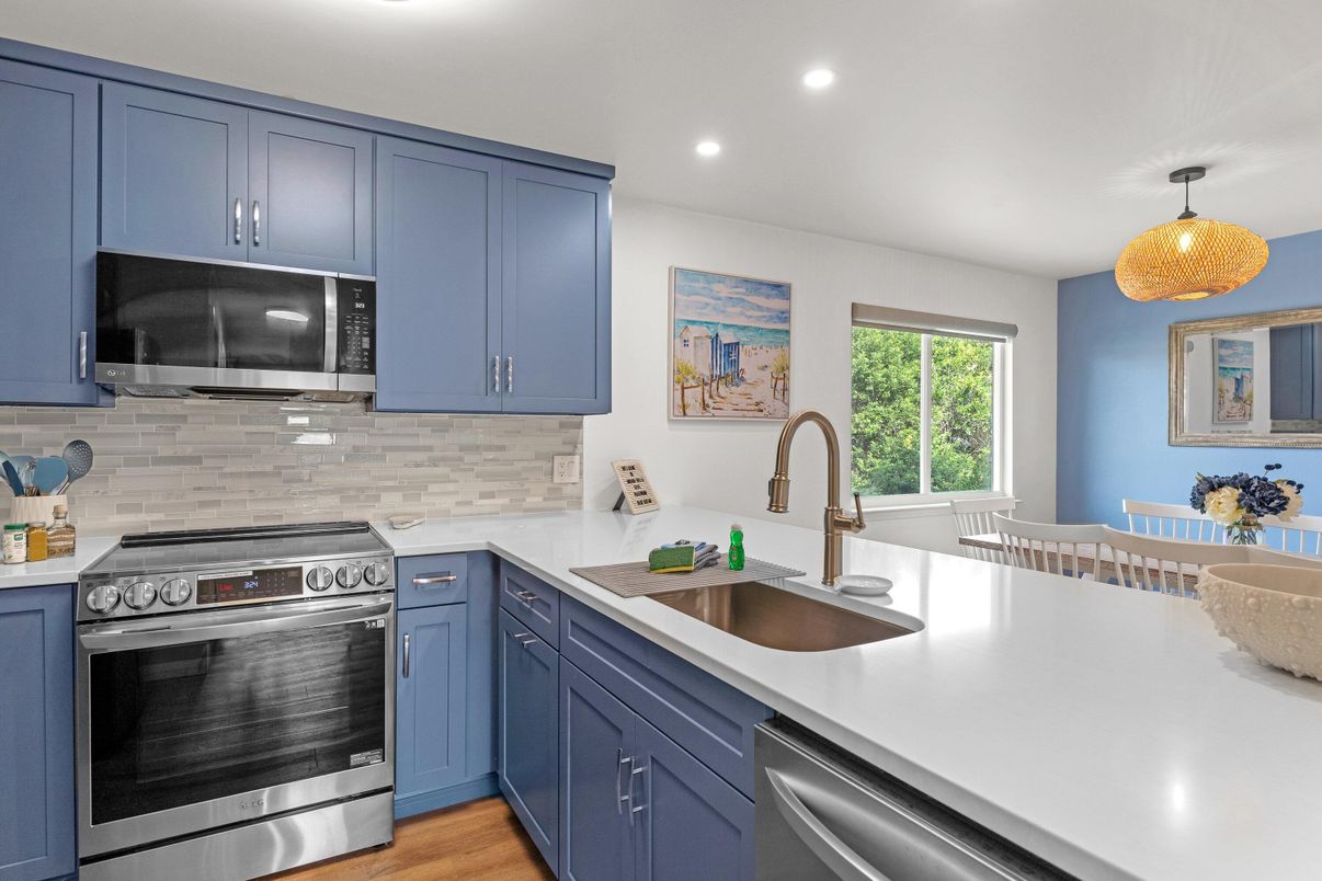 Interior, Kitchen, Recessed Lighting, Stainless Steel Appliances, Wood Texture Flooring