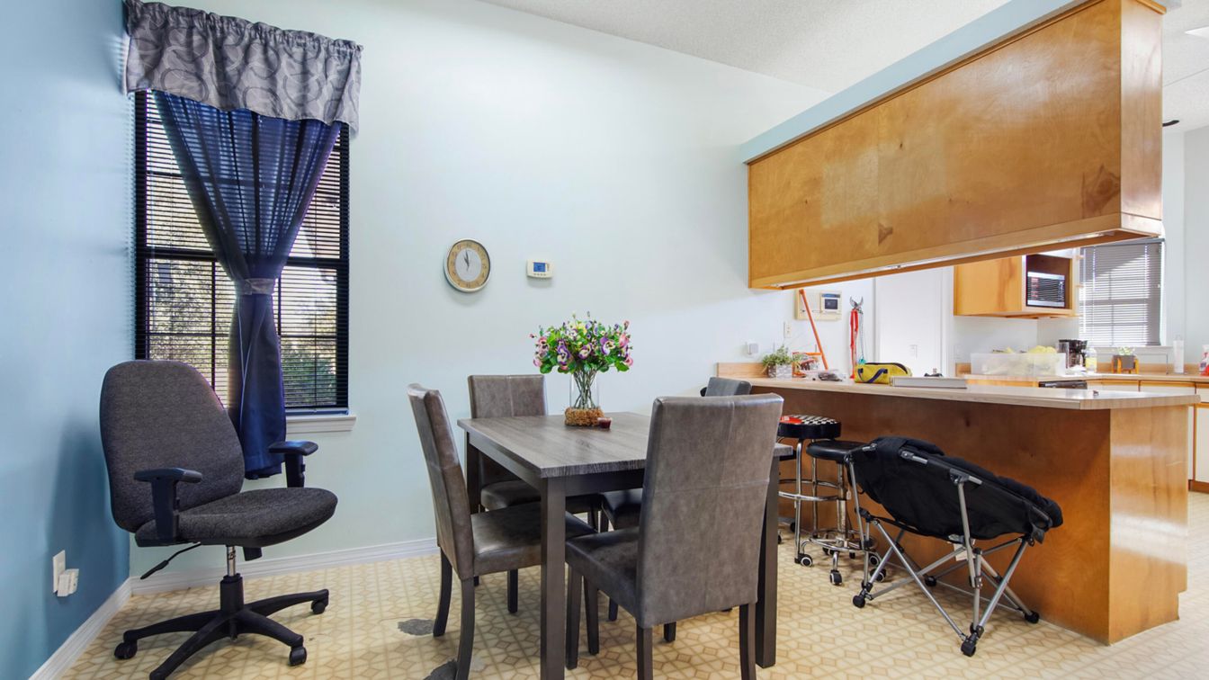 Dining room, Interior