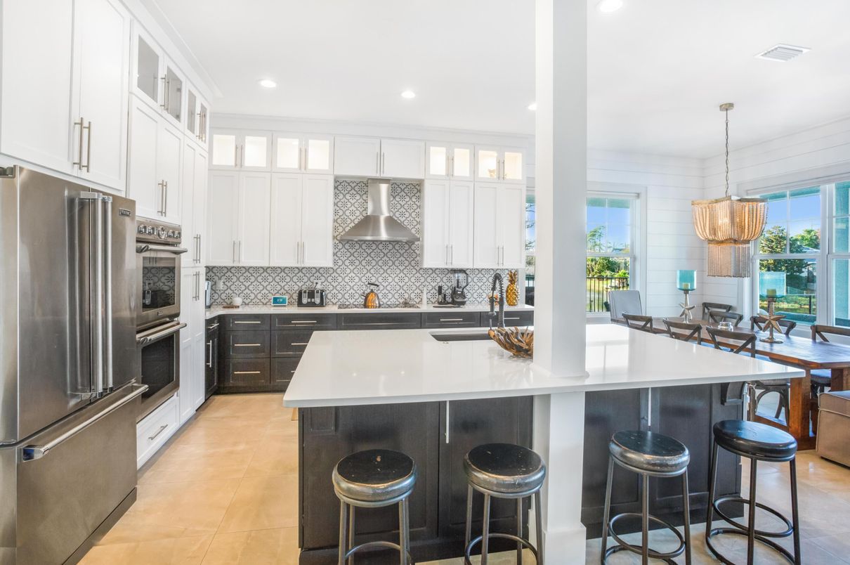 Interior, Kitchen, Pendant Lights, Recessed Lighting, Stainless Steel Appliances
