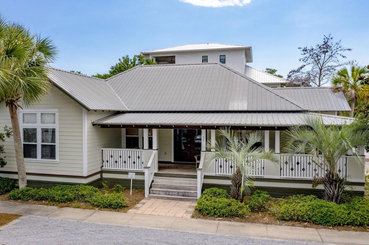 Exterior, Facade, American Craftsman