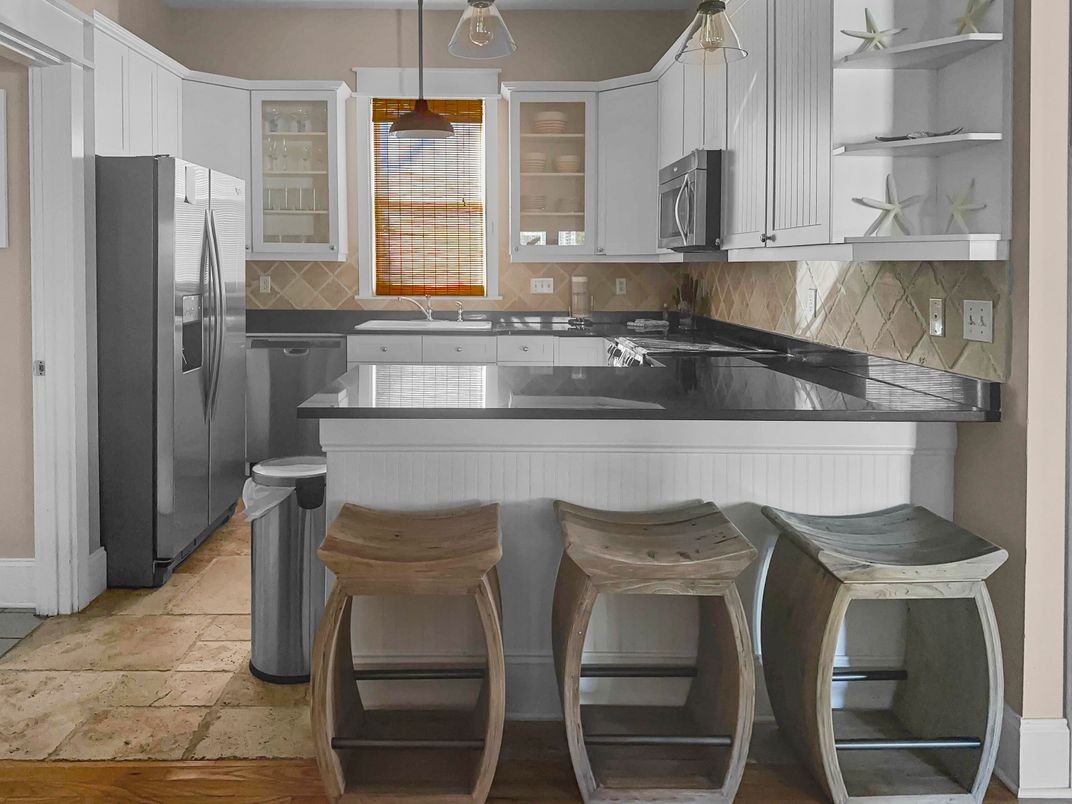 Interior, Kitchen, Pendant Lights, Stainless Steel Appliances