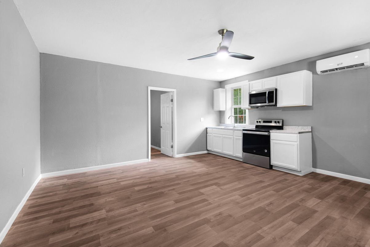 Interior, Kitchen, Stainless Steel Appliances, Wood Texture Flooring