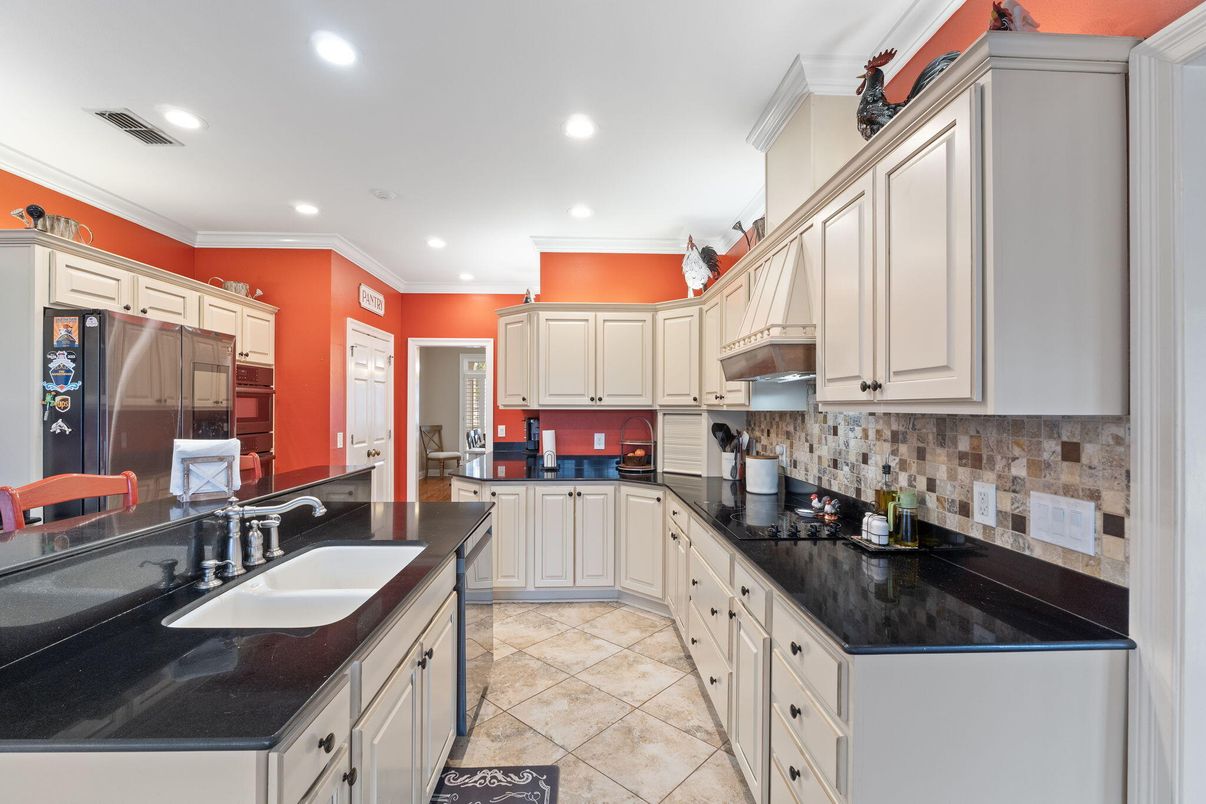 Interior, Kitchen, Recessed Lighting