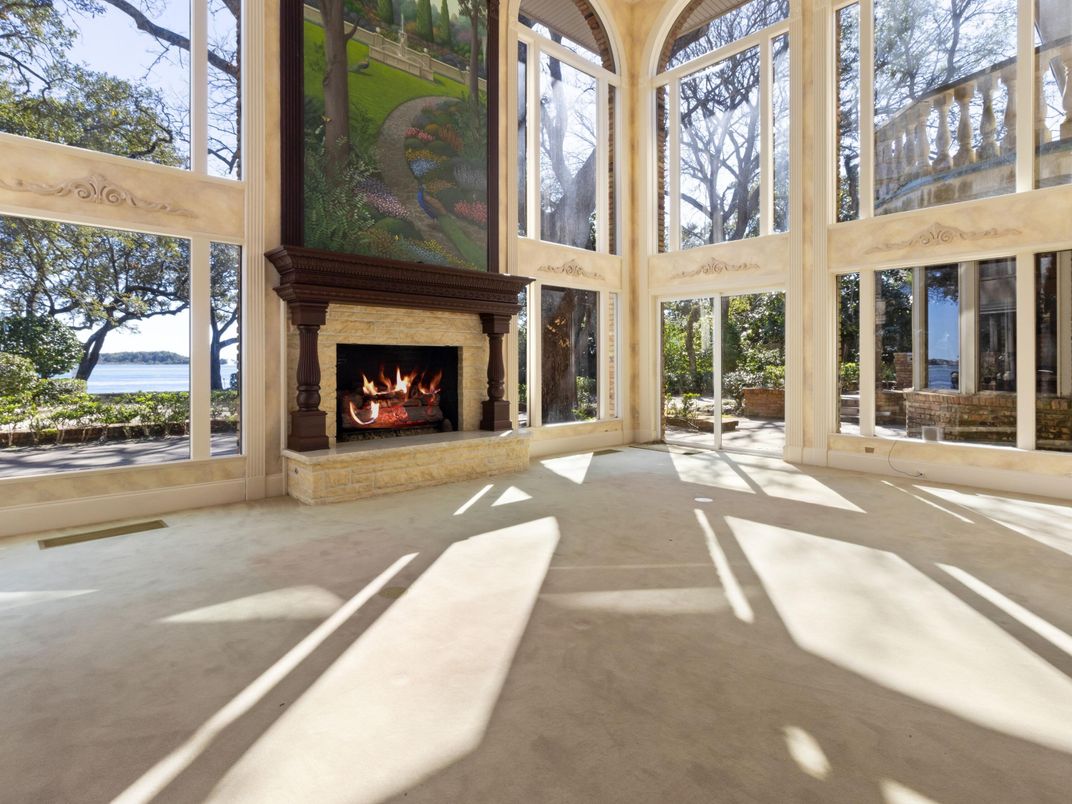 Fireplace, Interior, Sun Room