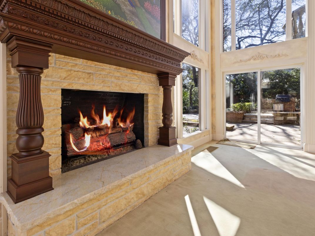 Fireplace, Interior