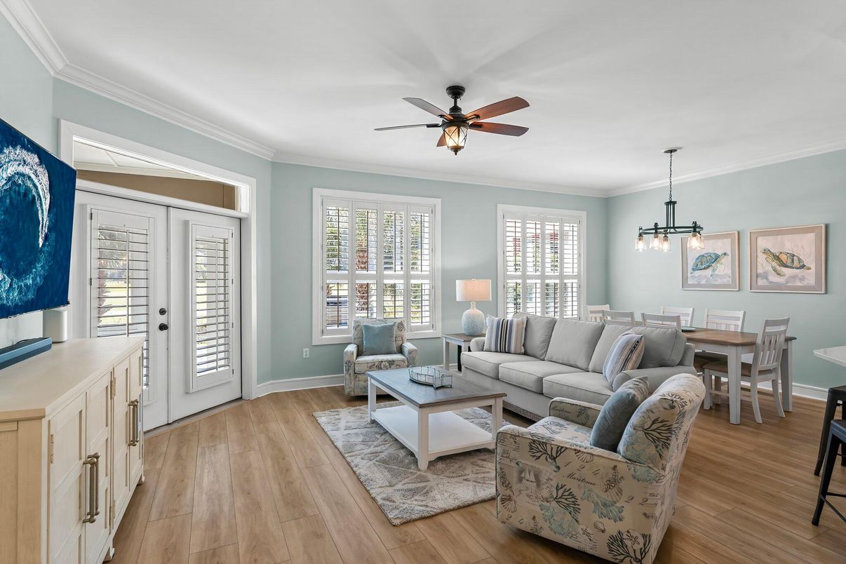 Dining room, Interior, Living room, Pendant Lights, Wood Texture Flooring
