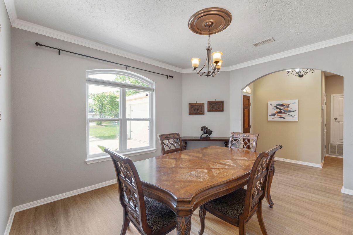 Chandelier, Dining room, Interior, Wood Texture Flooring