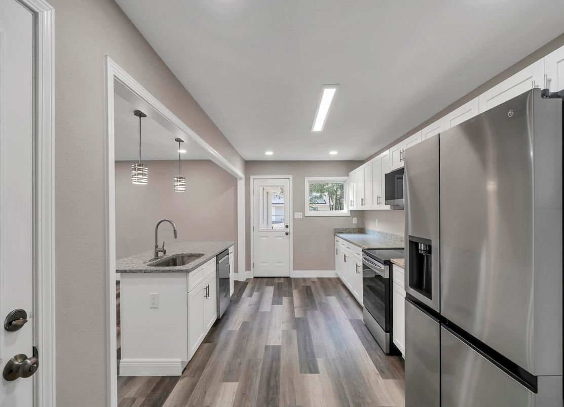 Interior, Kitchen, Pendant Lights, Recessed Lighting, Stainless Steel Appliances, Wood Texture Flooring