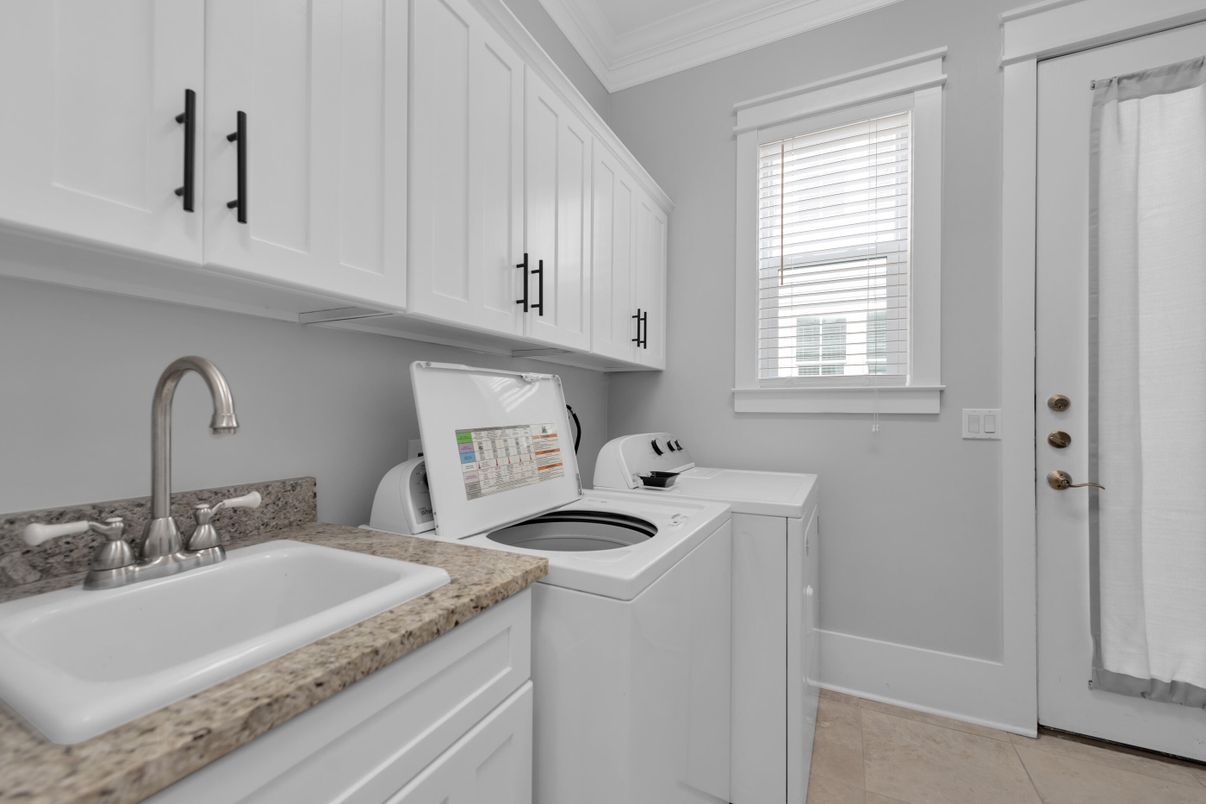 Interior, Washer