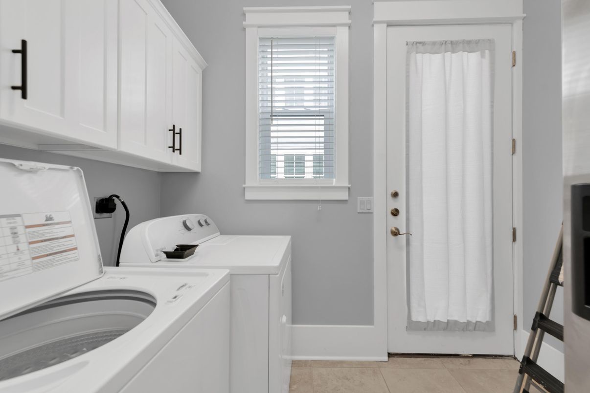 Interior, Washer