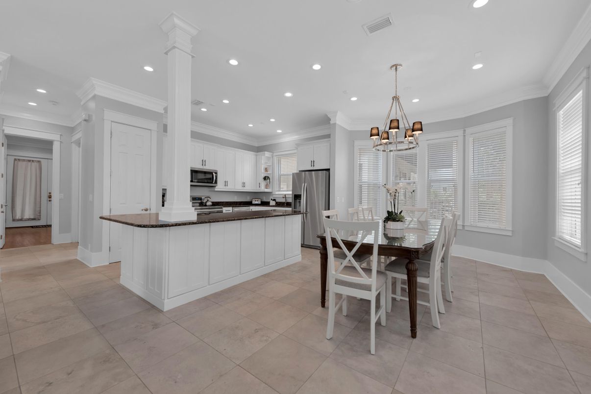 Chandelier, Dining room, Interior, Kitchen, Recessed Lighting, Stainless Steel Appliances
