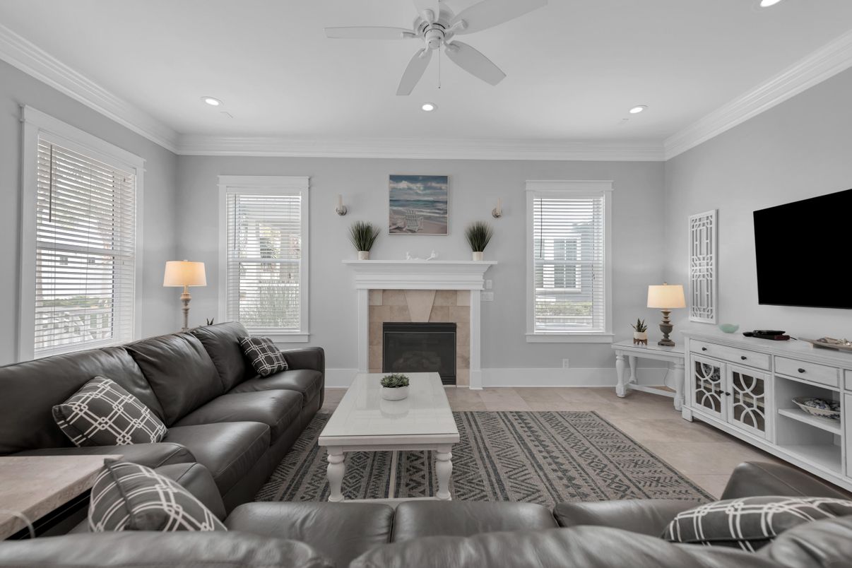 Fireplace, Interior, Living room, Recessed Lighting